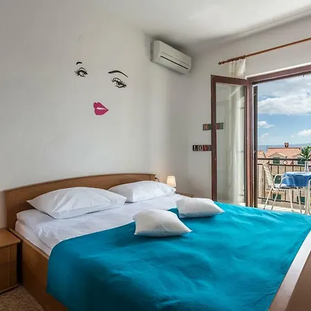 Apartmani Bezma Bol Exterior photo